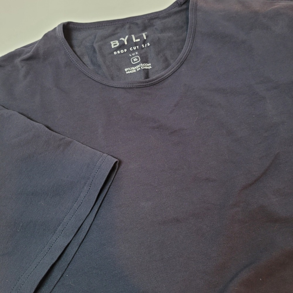 BYLT Premium Mens Blue Drop Cut Lux Short Sleeve Shirt V Neck Size XL Stretch
